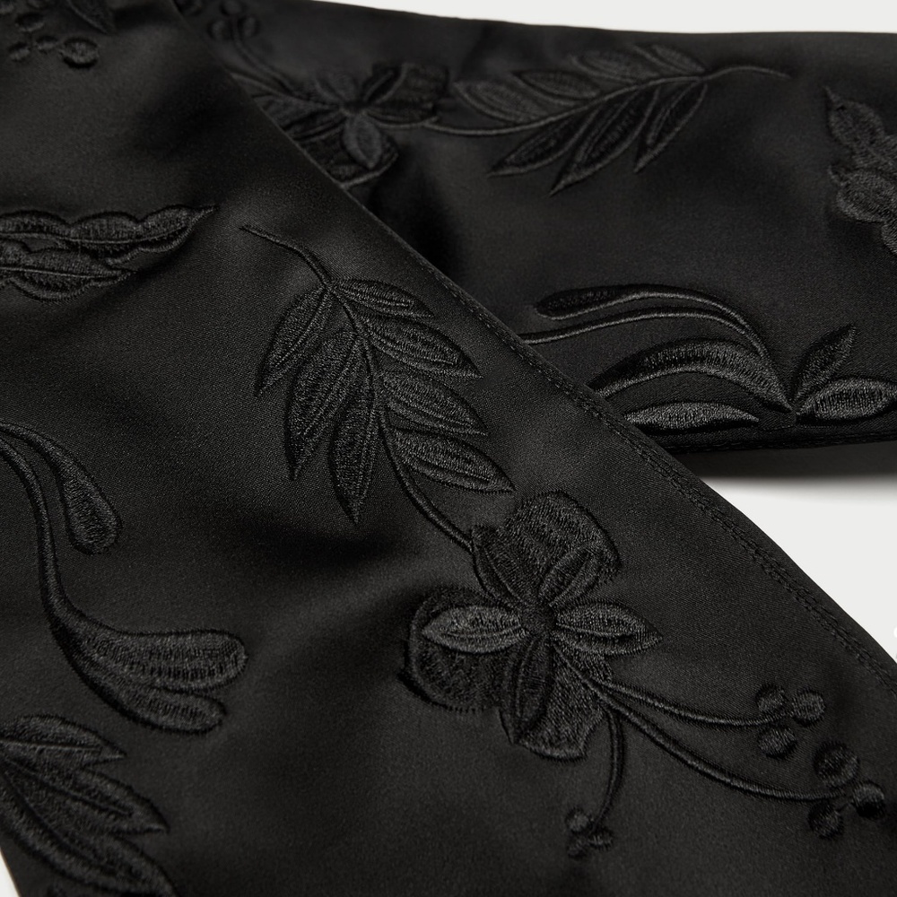 [SOLD]NWT Zara US 6.5 Embroidered Black Knee Boots - Picture 5 of 5